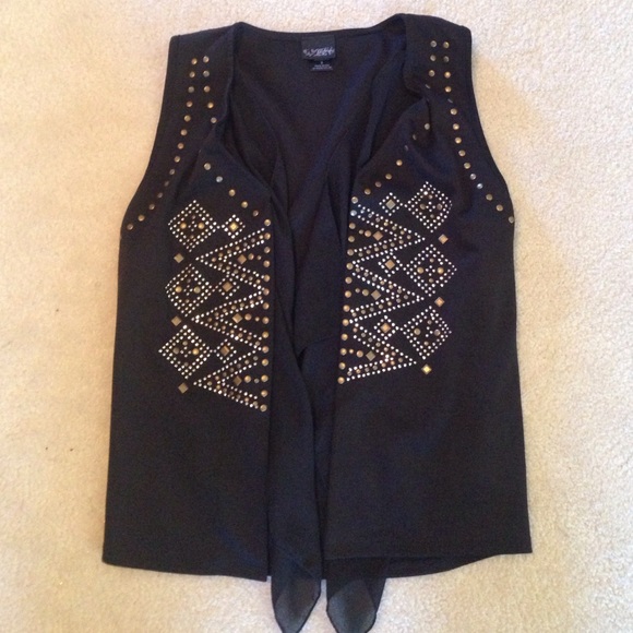 DayTrip Blk Embroidered Vest -SzS