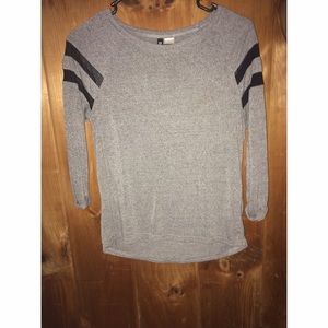 Gray 1/4 Sleeve