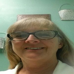 Meet your Posher, Sherry