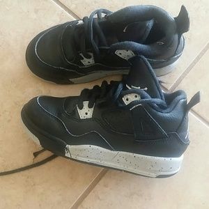 Boys Jordans Size 11C toddler.