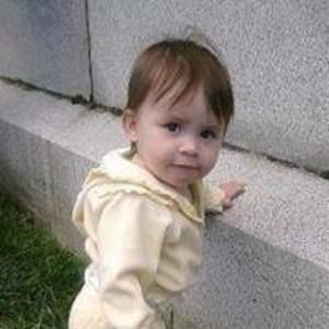 Meet your Posher, Becky