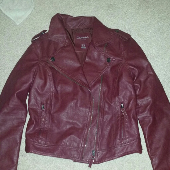 SOLD!! Aeropostale maroon leather jacket - Picture 1 of 1