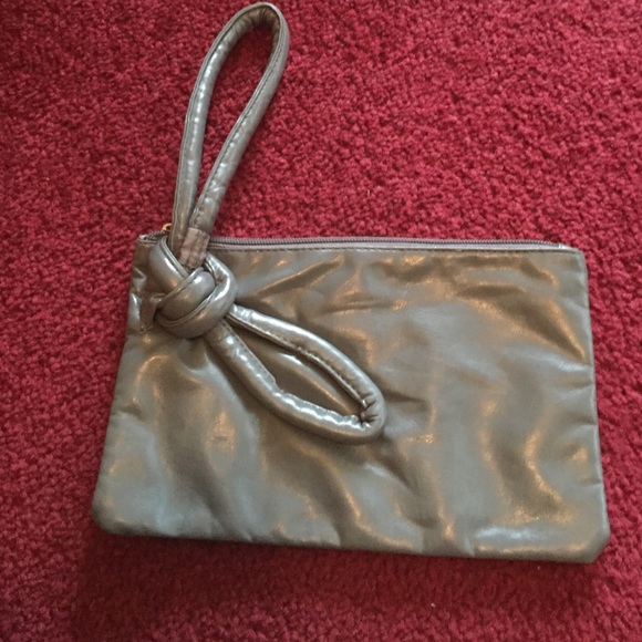 Clutch/Wristlet