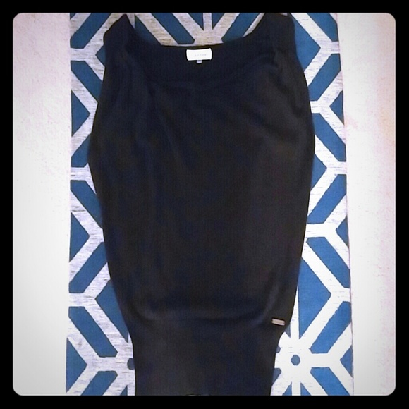 Calvin Klein Sleeveless Sweater Top