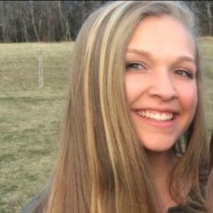 Meet your Posher, Hannah