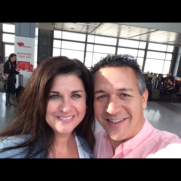 Meet your Posher, Cindi - Picture 1 of 1