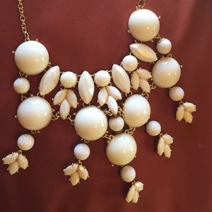 White bubble necklace