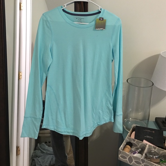 Mint fitness long sleeve shirt