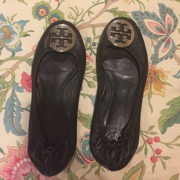 Tory Burch Classic reva ballet black size 10