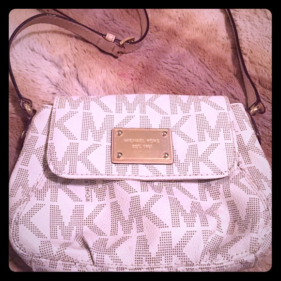 AUTHENTIC MICHAEL KORS crossbody