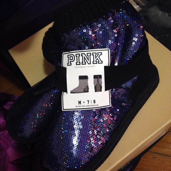 Pink Victoria's Secret  bling fue lined muluk blue