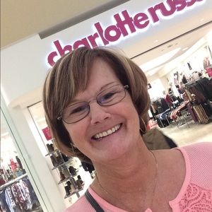 Meet your Posher, Nancy
