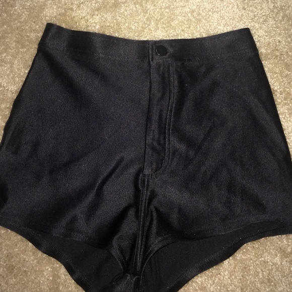 AMERICAN APPAREL DISCO SHORTS!!!!