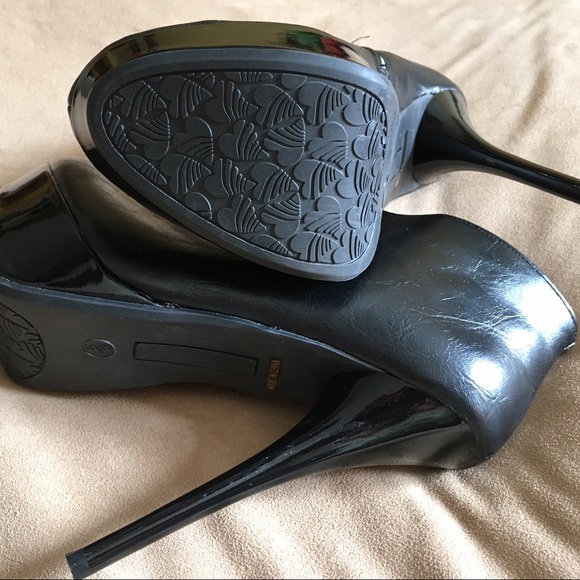 Never worn Dollhouse Stiletto Ankle Boots! 💋 - Picture 3 of 4