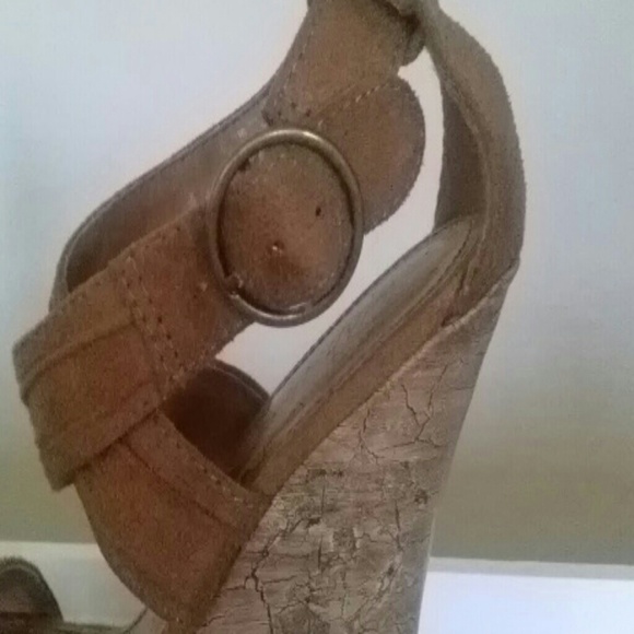 Beautiful Sandals - Picture 4 of 4