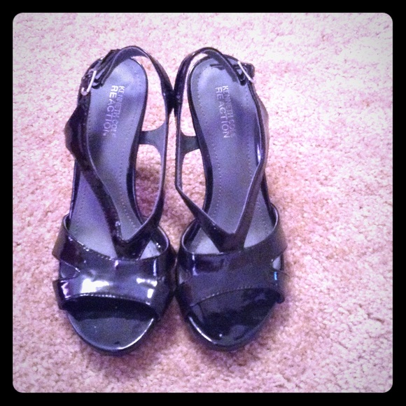 Black heels - Picture 1 of 4