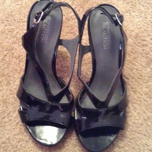 Black heels - Picture 4 of 4