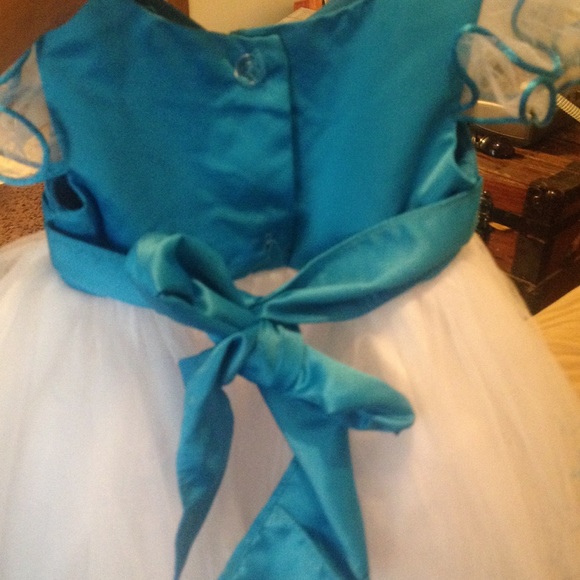 Infant girl party or pageant dress - Picture 2 of 4