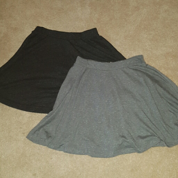 Pacsun Skater skirt bundle. Size XS