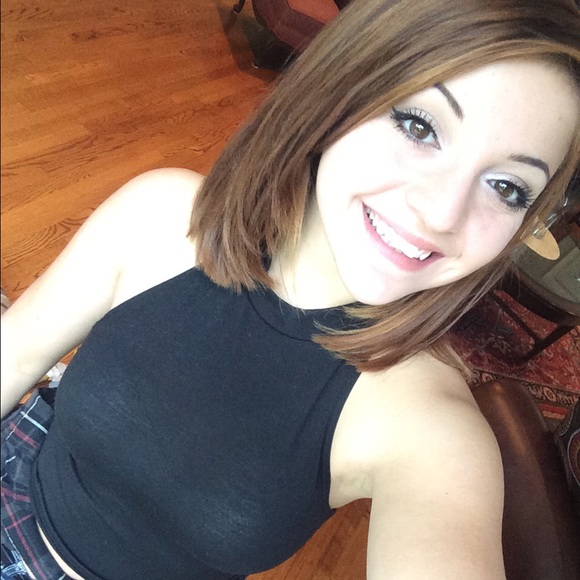 Meet your Posher, Victoria