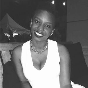 Meet your Posher, Ayanna