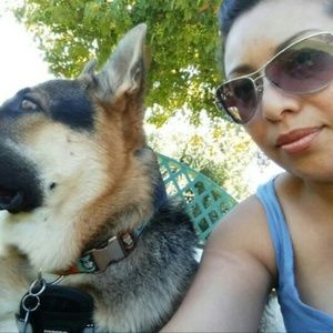 Meet your Posher, Norma