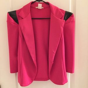 🎀Pink Blazer with Faux Leather Shoulders🎀