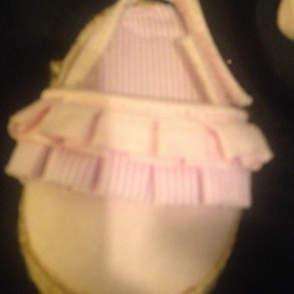 Infant sandel - Picture 3 of 3