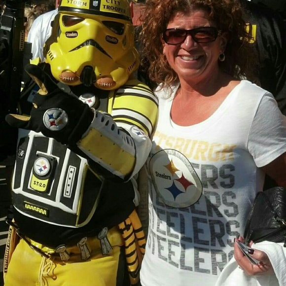 Meet your Posher, Jolyn - Picture 1 of 1