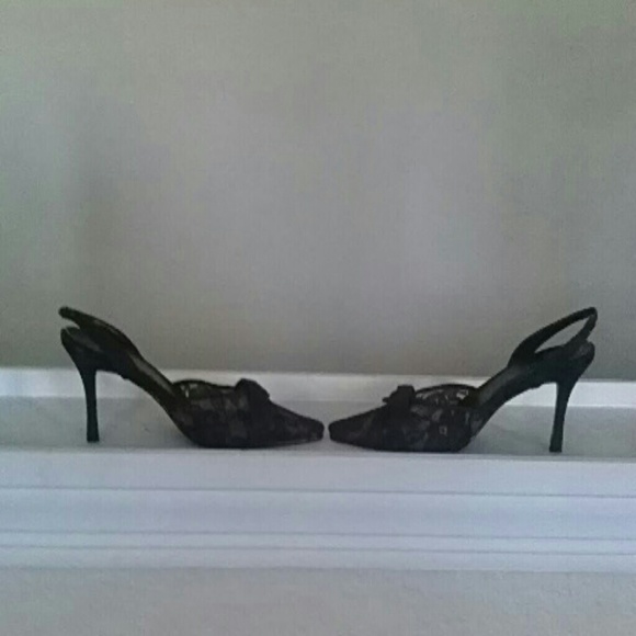 Sandals - Picture 4 of 4