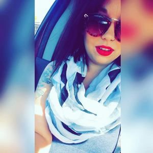 Meet your Posher, Kara