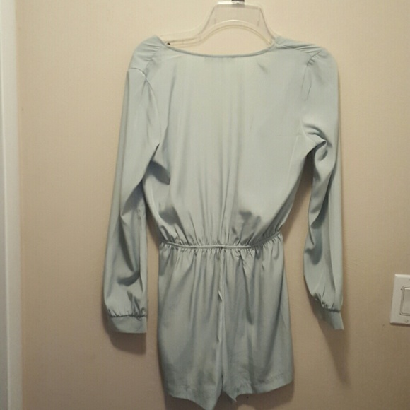 Mint green jumper - Picture 2 of 2