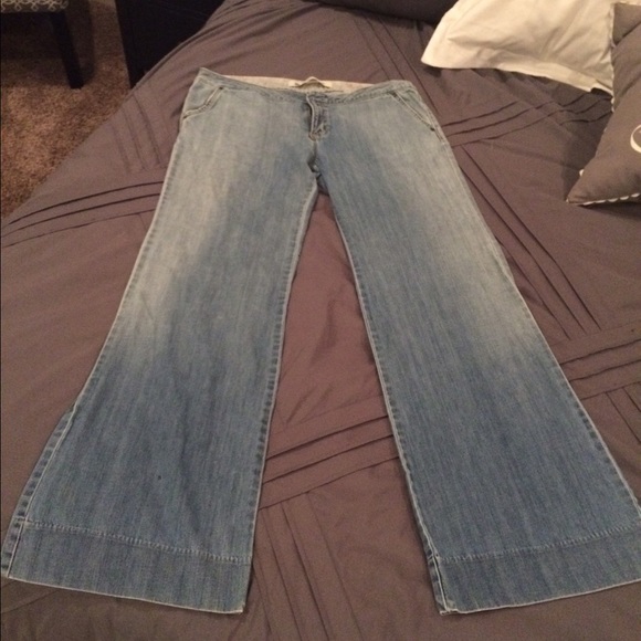 Wide leg jeans