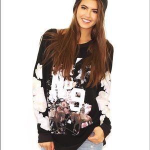 Wildfox England Collage Roadtrip Sweater in Black