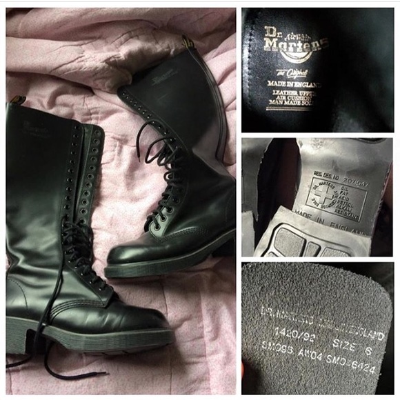 VINTAGE! The Original Doc Martens 20-eyelet boots!