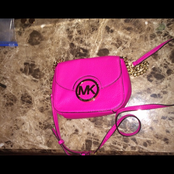AUTHENTIC MK purse