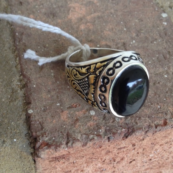 NATURAL BLACK ONYX RING