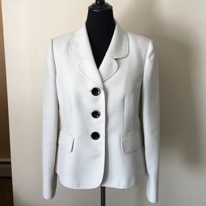 Kasper woven ivory blazer. Lined. Size 16