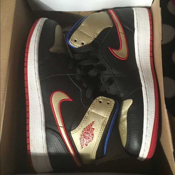 Jordan 1s - Picture 1 of 4