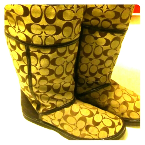 Coach Winter boots