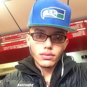 Meet your Posher, Anthony