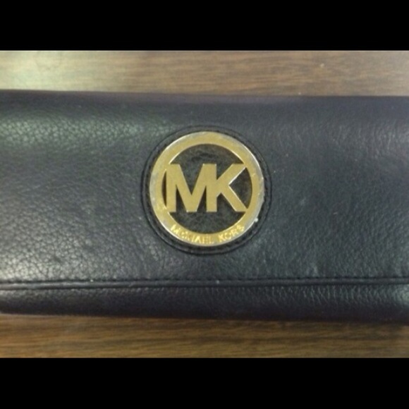 Michael Kors wallet