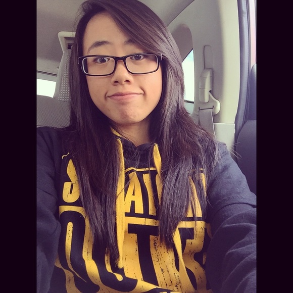 Meet your Posher, Amy