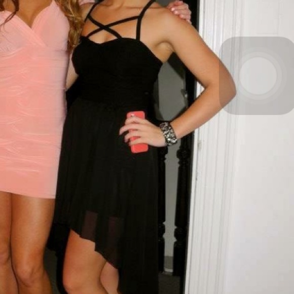 Date party strappy black dress