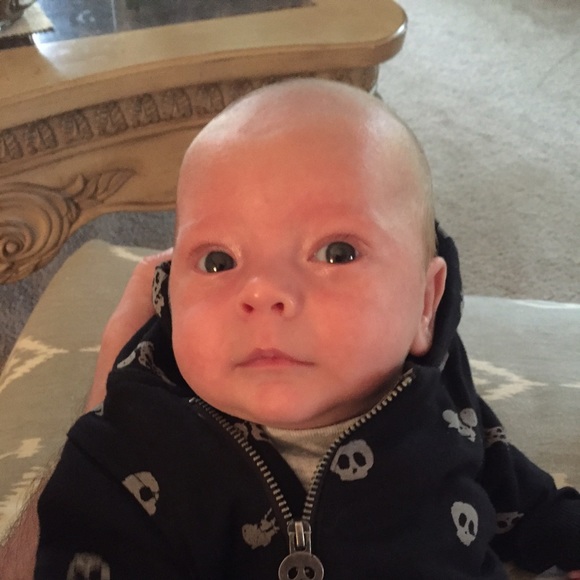 Meet your Posher, Dustin