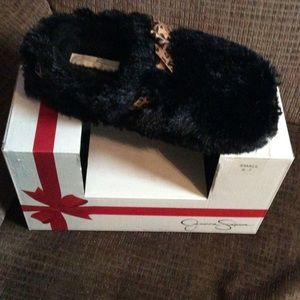 Jessica Simpson slippers