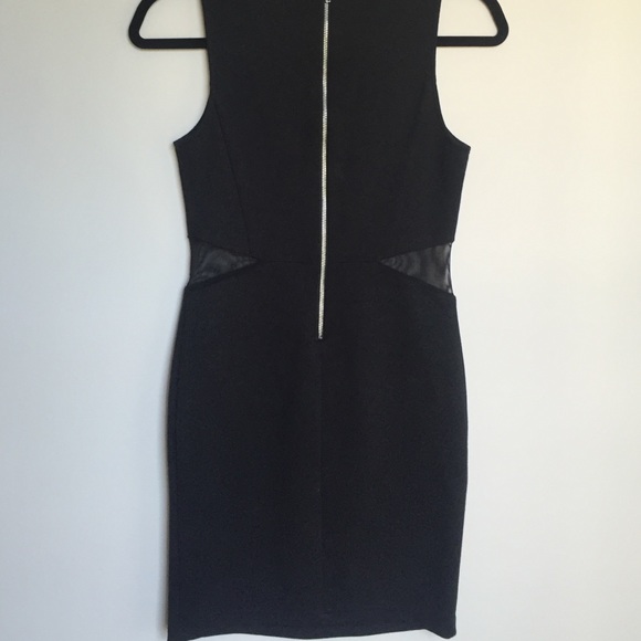 Forever 21 bodycon cutout dress! - Picture 3 of 4