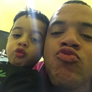 Meet your Posher, Moises