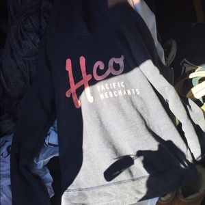 Hollister hoodie :)