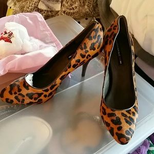 Banana Republic leopard pumps